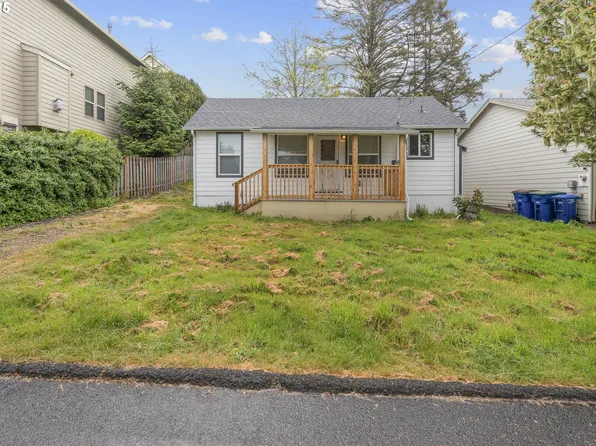 3432 NW Port Ct, Lincoln City, OR 97367