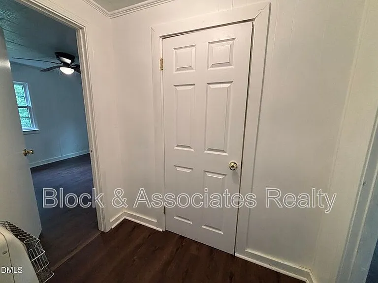 87 Robert Thompson Rd — Photo 37