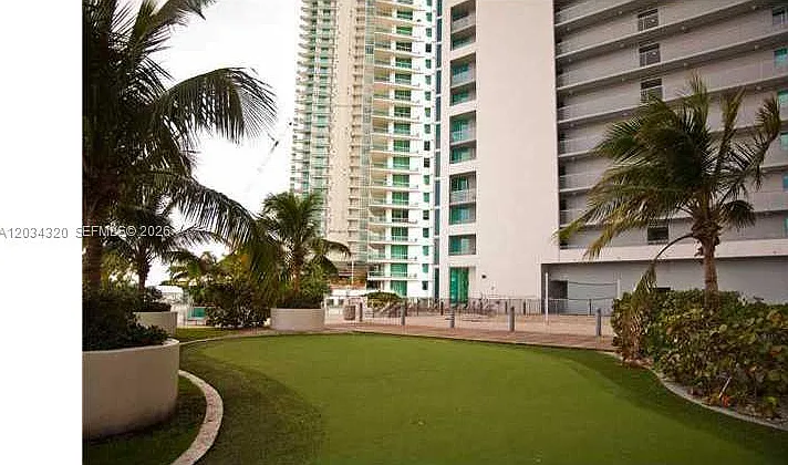 888 Biscayne Blvd #3310 — Photo 13