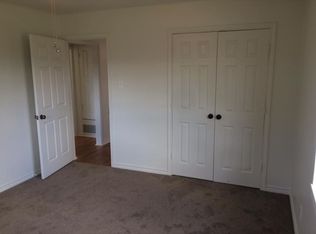 302 W Garland St, Bells, TX 75414