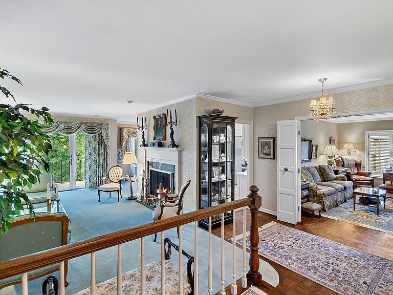 5 Oak Brook Club Dr Oak Brook, IL, 60523 Apartments for Rent Zillow
