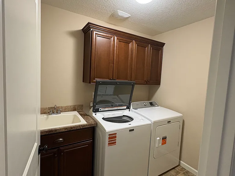 17204 NW Trillium St — Photo 9