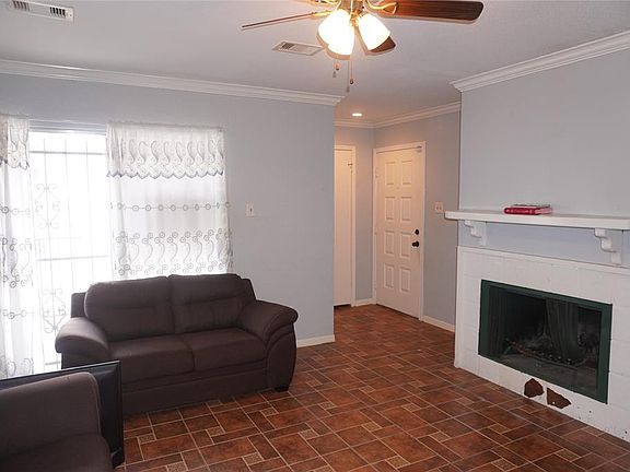 3rd image of 9350 Country Creek Dr APT 73