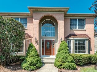 5311 Papaw Dr, Naperville, IL