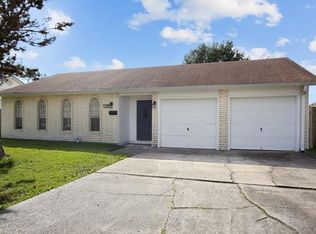 138 Willowbrook Dr, Gretna, LA 70056