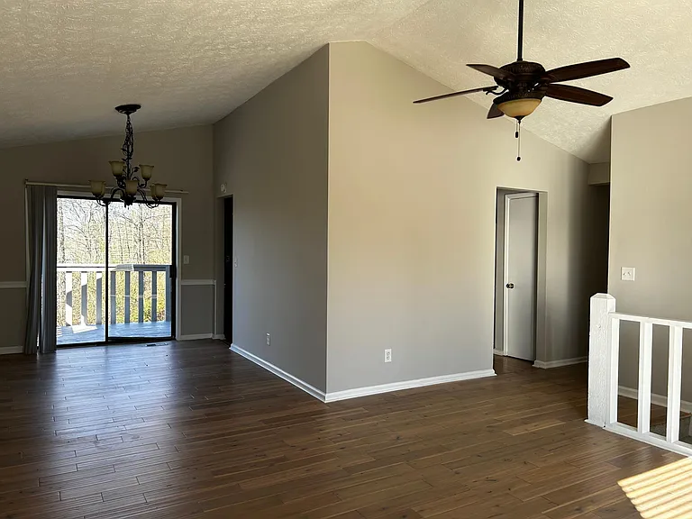 Teaberry Cir — Photo 10