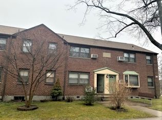 57-81 246th Cres #A-9, Little Neck, NY 11362