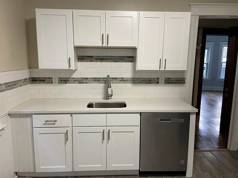677 W Delavan Ave #1 — Photo 2