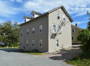 21 Union St #2, East Greenwich, RI 02818