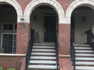 3980 Forester Blvd #60, Auburn Hills, MI 48326