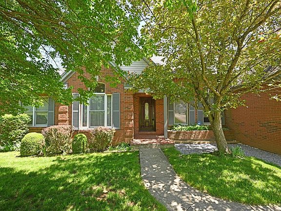 2nd image of 21022 Sunnyridge Dr