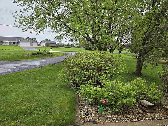 3rd image of 4680 W Rutland Road
