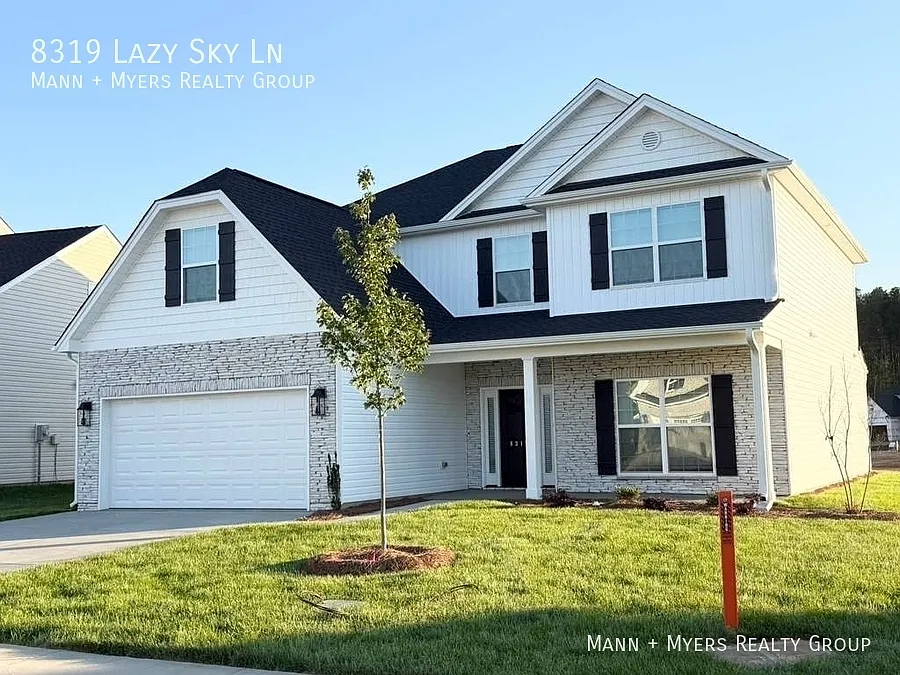 8319 Lazy Sky Ln