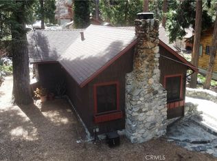 41055 Valley Of The Falls Dr, Forest Falls, CA 92339