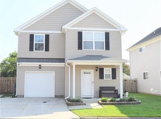 1033 Trestle Way, Chesapeake, VA 23324