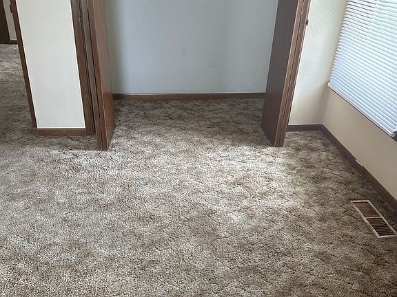 5th image of 618 N 16th St #4