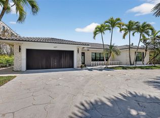 Golden Isles Sec, Hallandale Beach, FL 33009