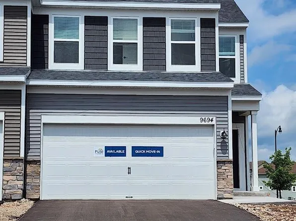 9694 4th St N, Lake Elmo, MN 55042