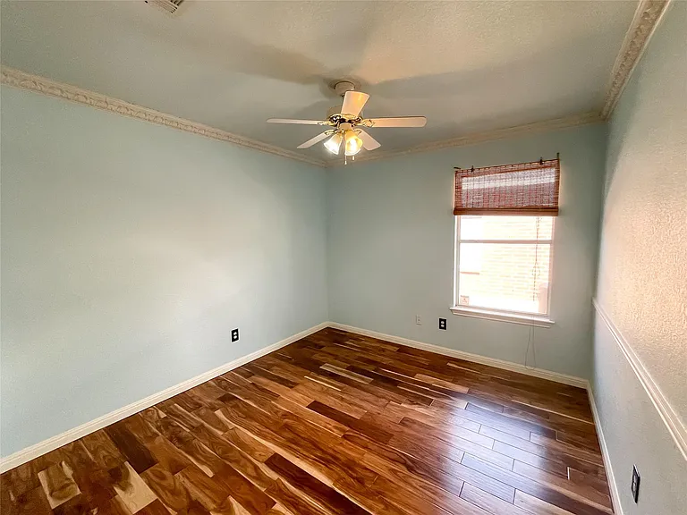 3906 Haleys Way — Photo 11