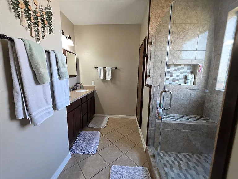 6158 Cornell Ln — Photo 10
