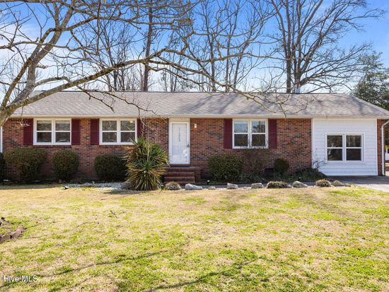 2909 Northwoods Drive, Jacksonville, NC 28540