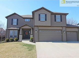 15632 S Widmer St, Olathe, KS 66062
