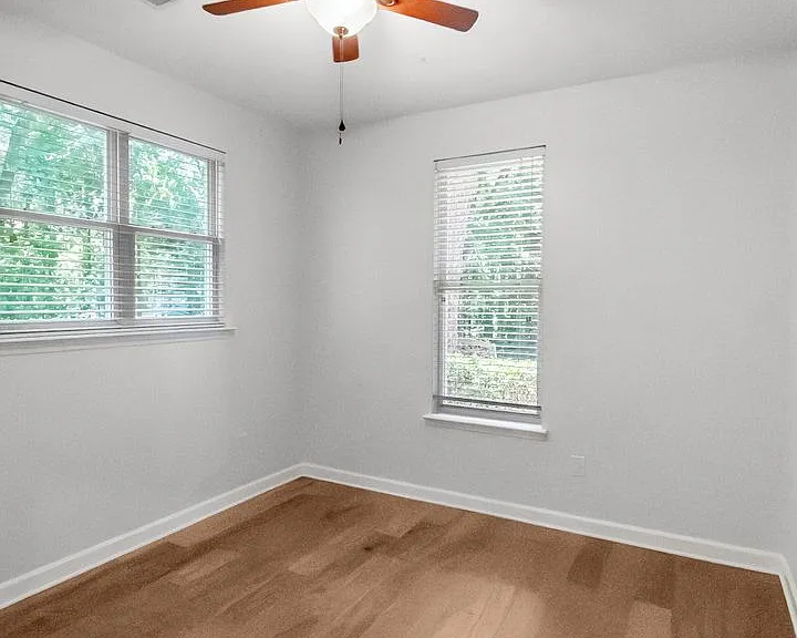 714 Northeast Dr #52 — Photo 7
