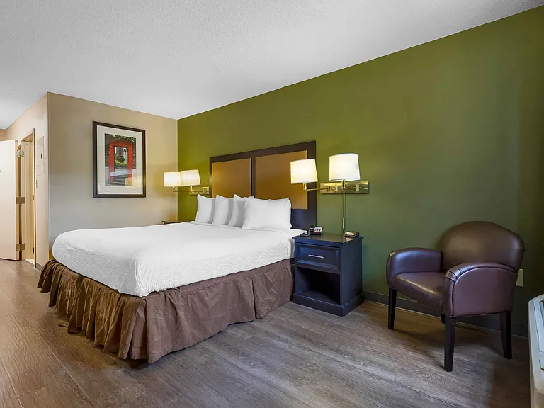 Studio Suite - 1 King Bed