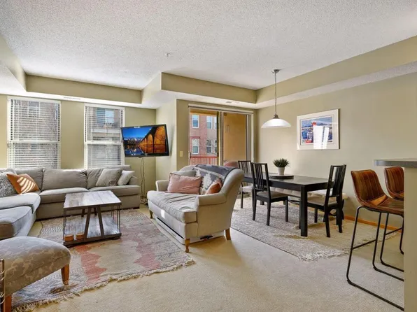 660 N 2nd St Unit 301, Minneapolis, MN 55401