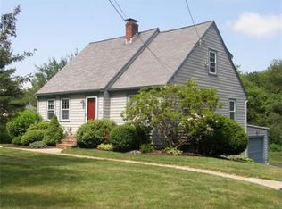 105 Pine St, Franklin, MA 02038