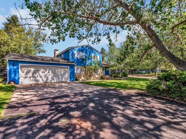 333 Clay St, Custer, SD 57730