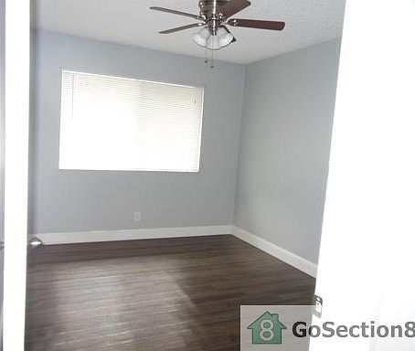 2nd image of 818 W Tiffany Dr APT 4