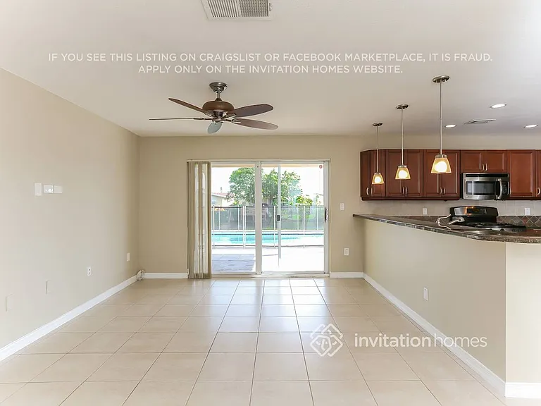 8410 NW 24th Pl — Photo 3
