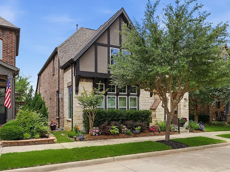 5908 Exeter Ave. is in the heart of the prestigious, master-planned Trails at Craig Ranch community, offering a world-class active lifestyle right at your doorstep surrounded by beautiful walking trails with a cushioned walking surface.