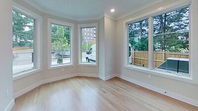 4th image of 104-106 Warren St #2A