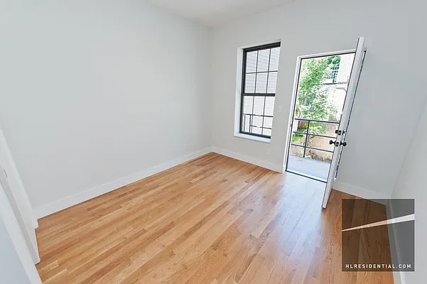 Rented by Highline Residential | media 27