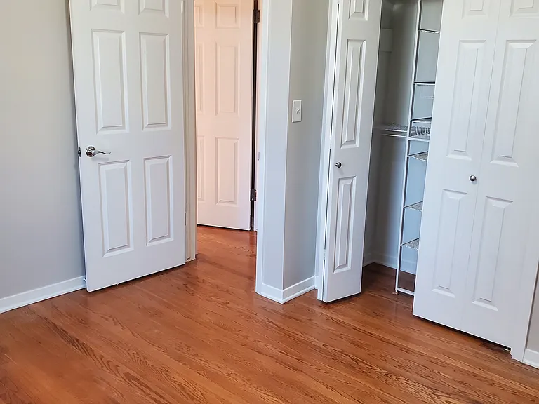 714 Manzanola Ln — Photo 8
