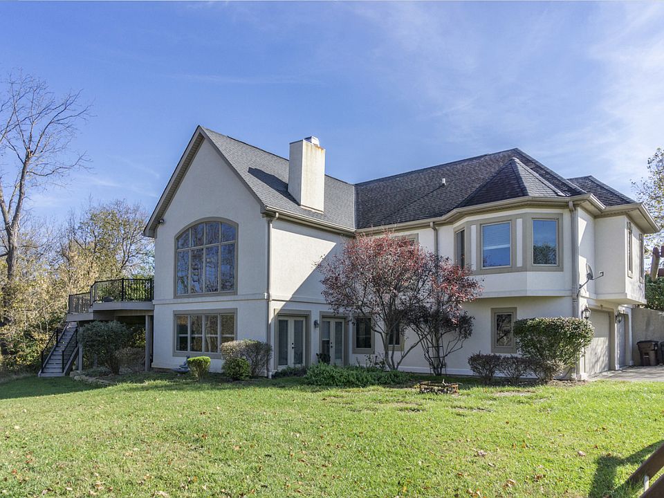 1st image of 54 Muirfield Dr