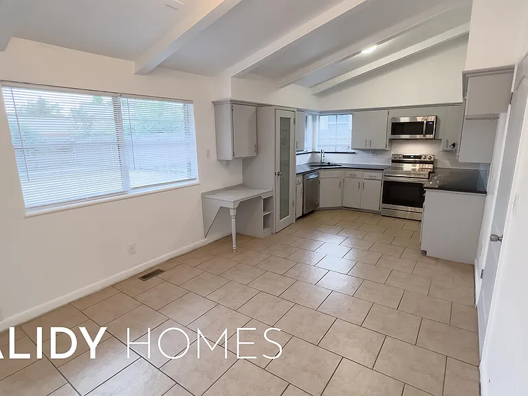 2714 Tottingham Rd — Photo 12