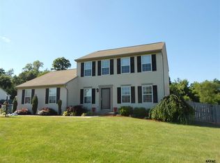 4405 Walters Hatchery Rd, Seven Valleys, PA 17360