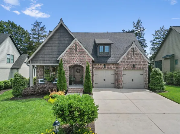 9282 White Ash Dr, Ooltewah, TN 37363