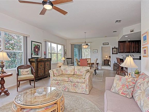 4th image of 3104 Club Dr APT 222
