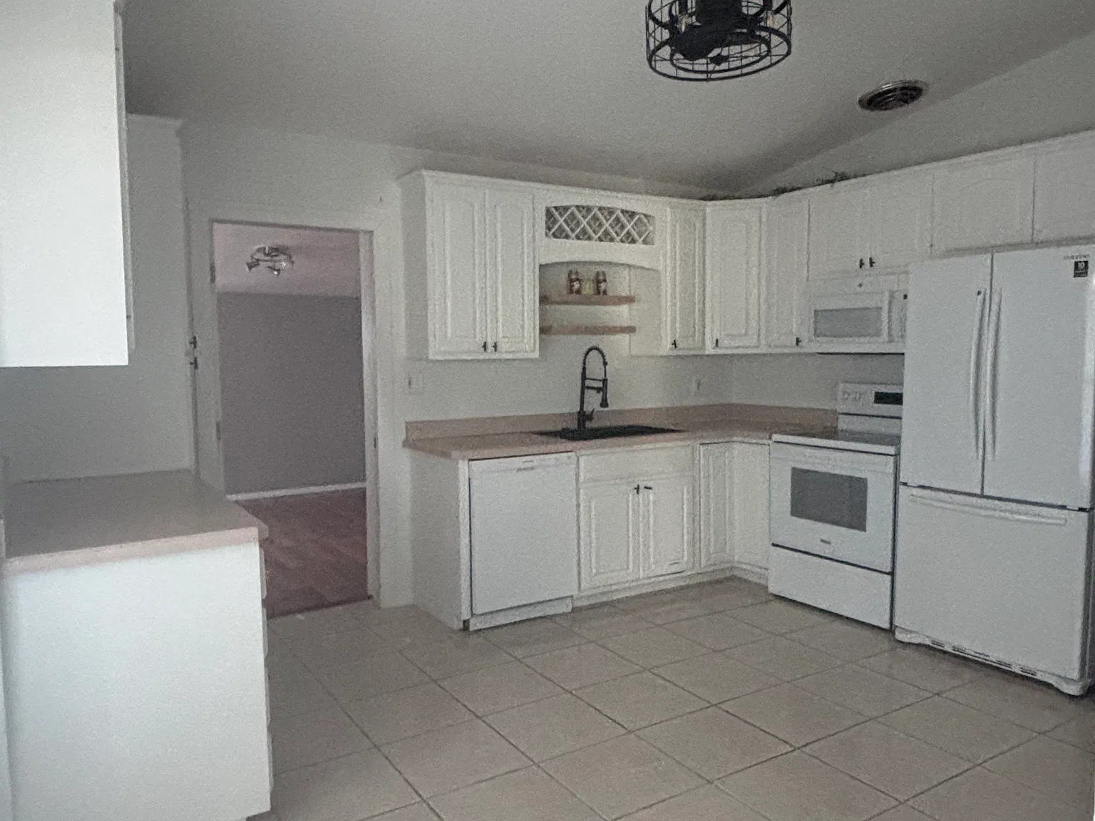 1107 Leisure Ave — Photo 4