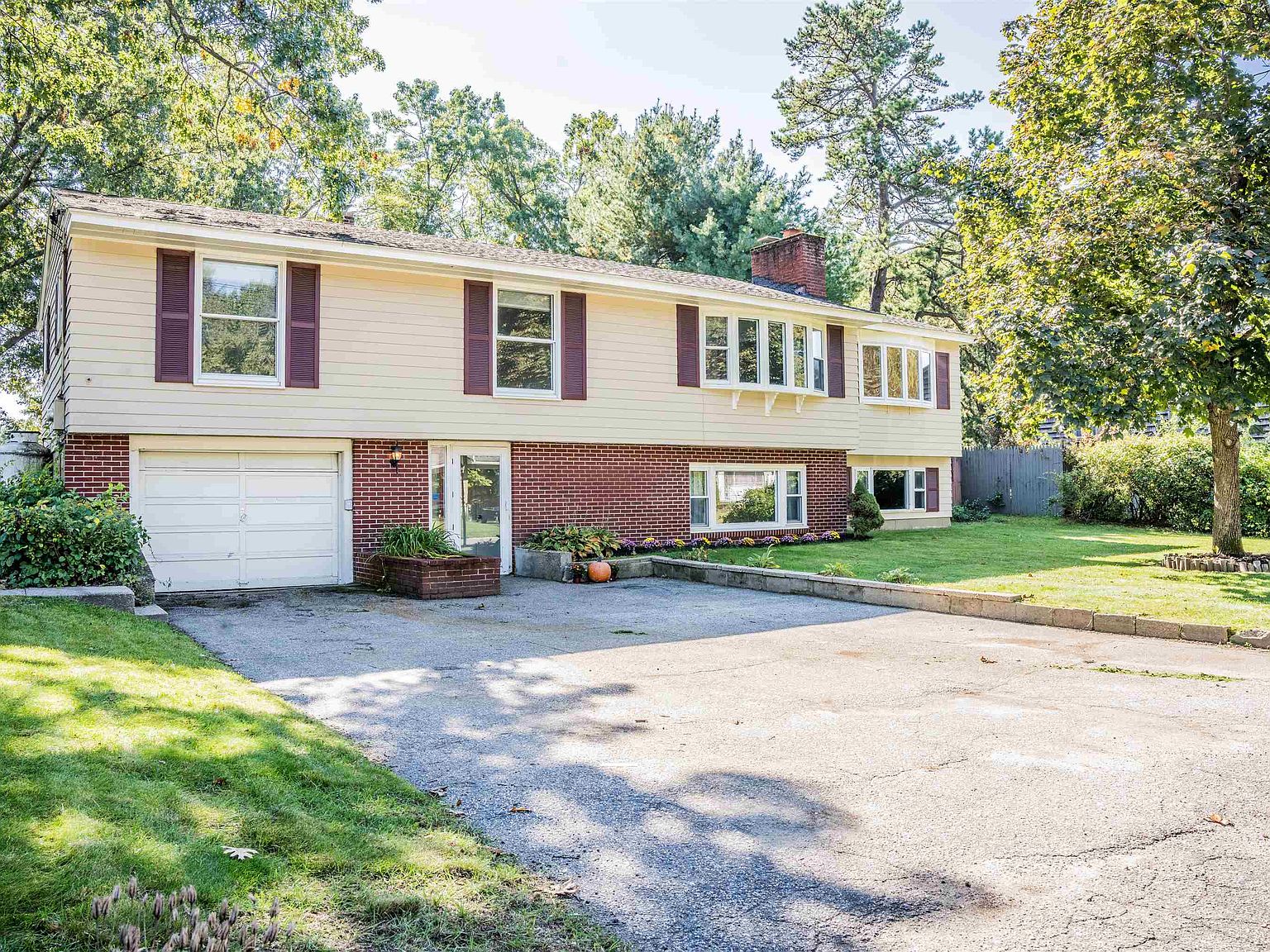 143 Westwood Drive, Manchester, NH 03103 Zillow