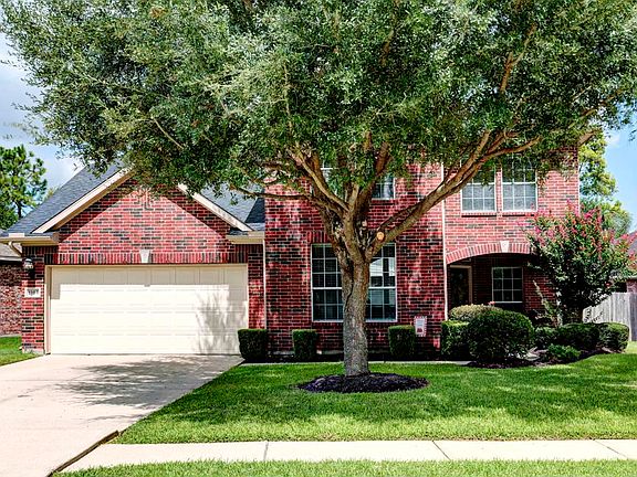 2nd image of 1303 Pine Forest Dr