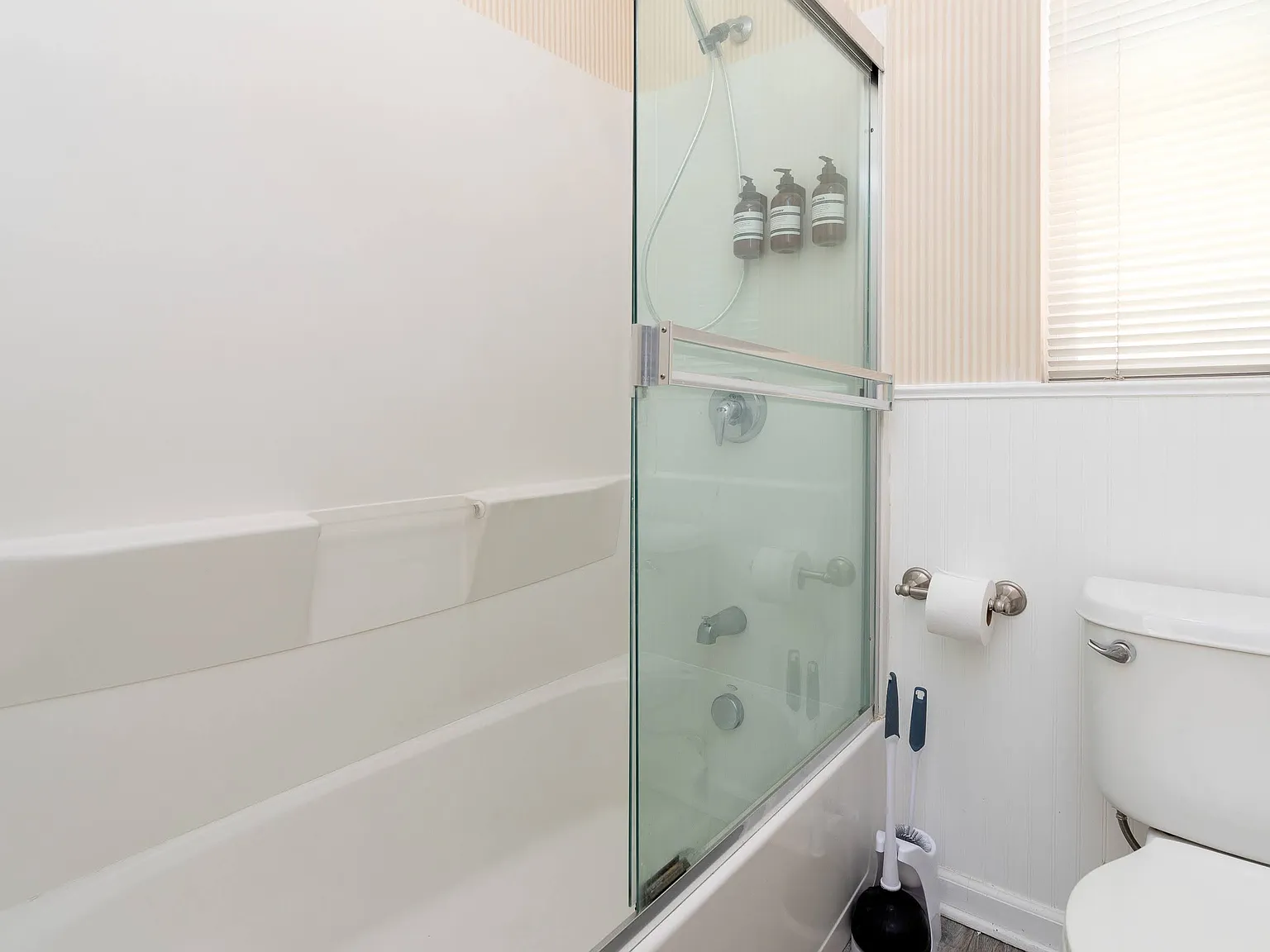 Heritage Cir, San Lorenzo — Photo 1