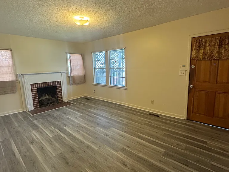 232 S Park Rd SW — Photo 15
