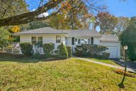 Dora Ln-S2810-001.jpg