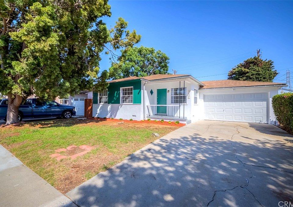 1st image of 17638 Cranbrook Ave