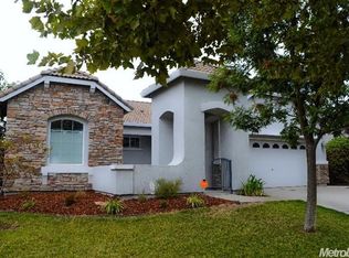660 Regency Park Cir, Sacramento, CA 95835